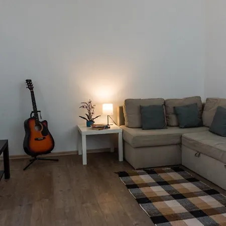 H22 Aparthotel Eger