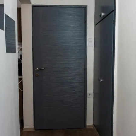 Aparthotel H22 Eger